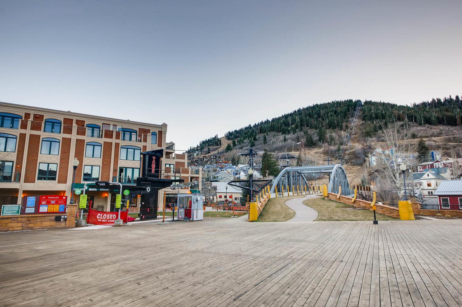 Lift Lodge is skiin, skiout at Park City Mountain Town Lift.
