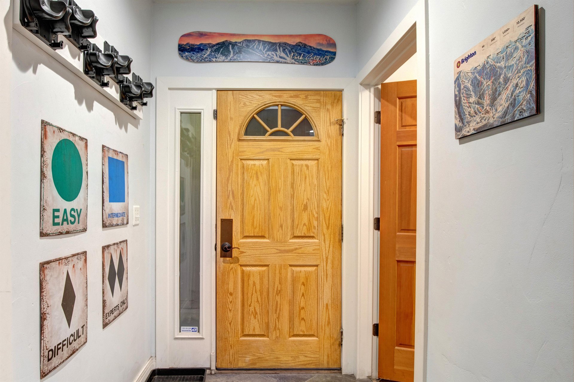 Step into your mountain retreat through this welcoming entrance, complete with ski storage.