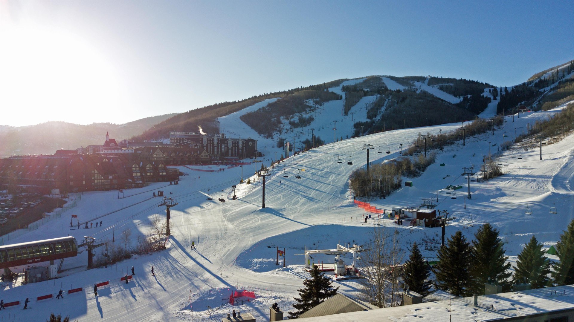 Snow Flower Condominiums skiin skiout to Park City Mountain Resort