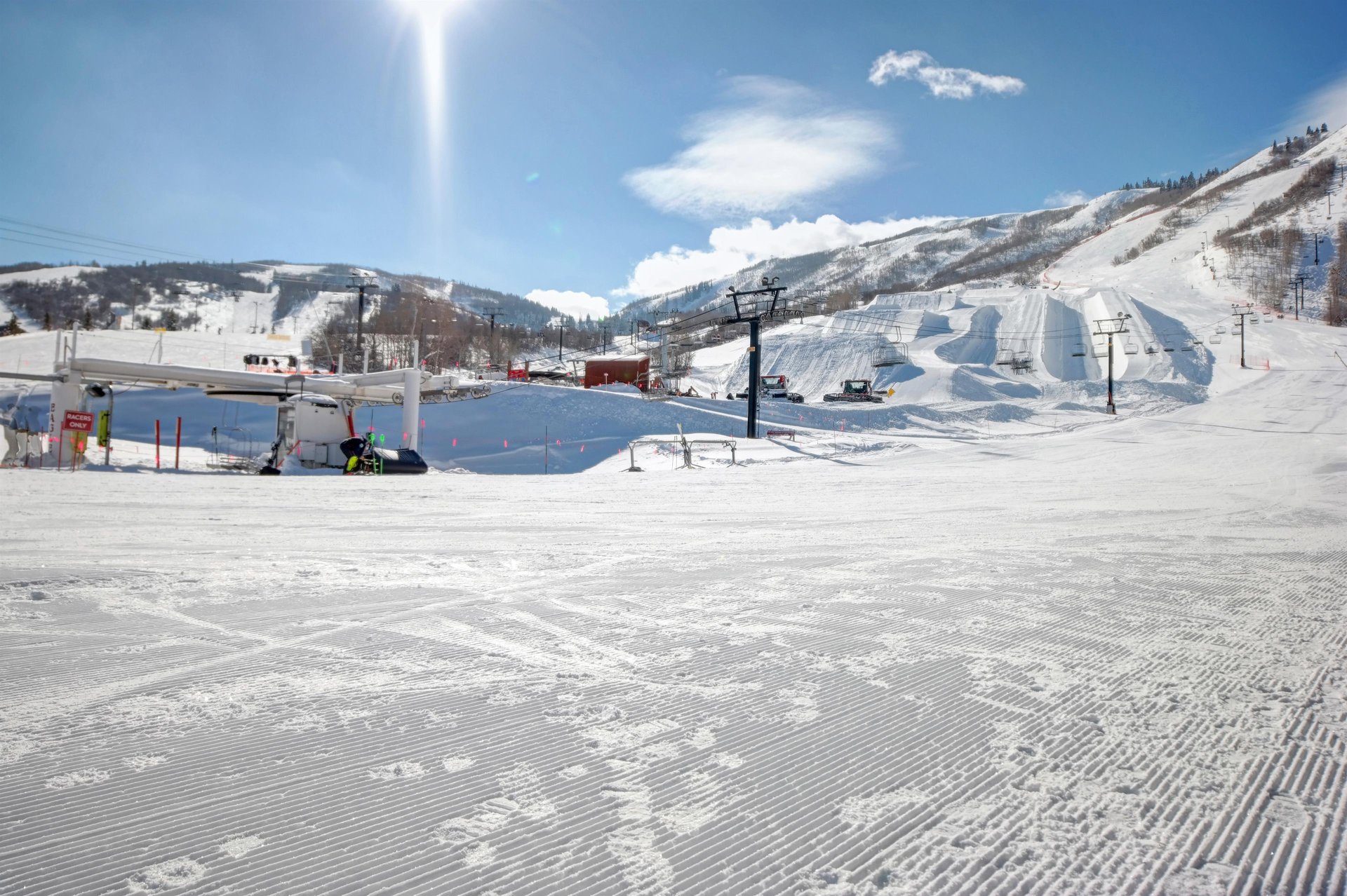 Snow Flower Condominiums skiin skiout to Park City Mountain Resort