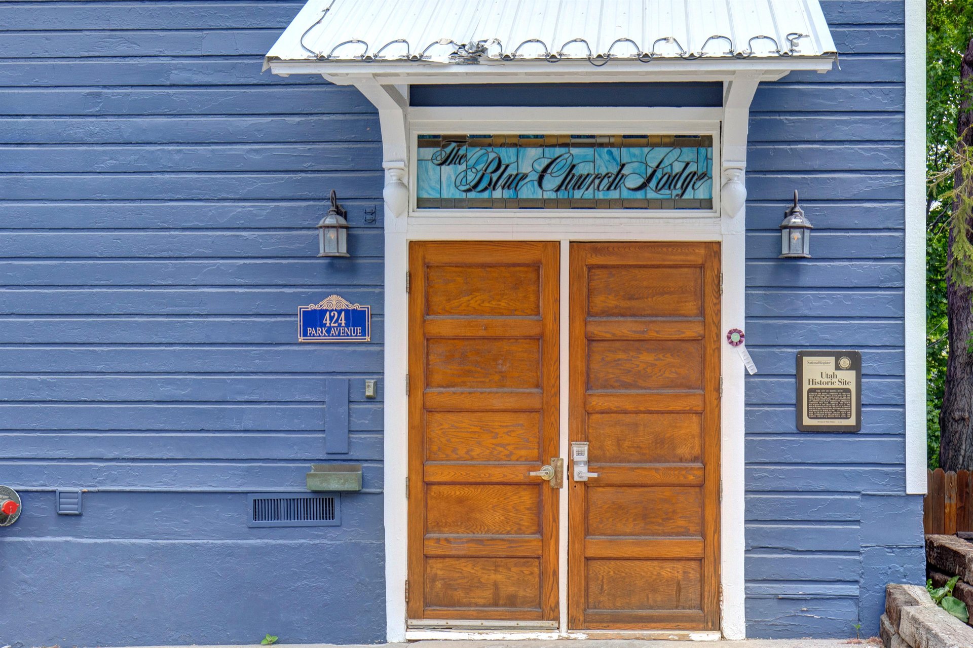 Blue Church Lodge exterior