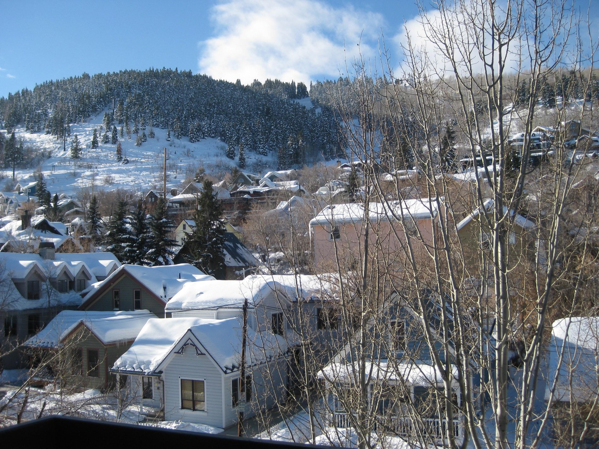 Park Station 147 has a fantastic view of the mountains and historic Main Street.