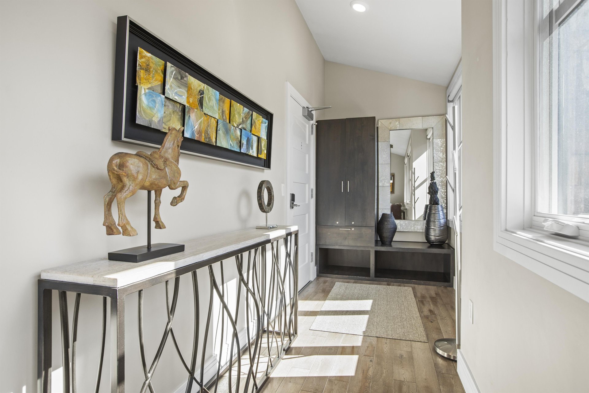 Rio Grande 301s entry way with storage.