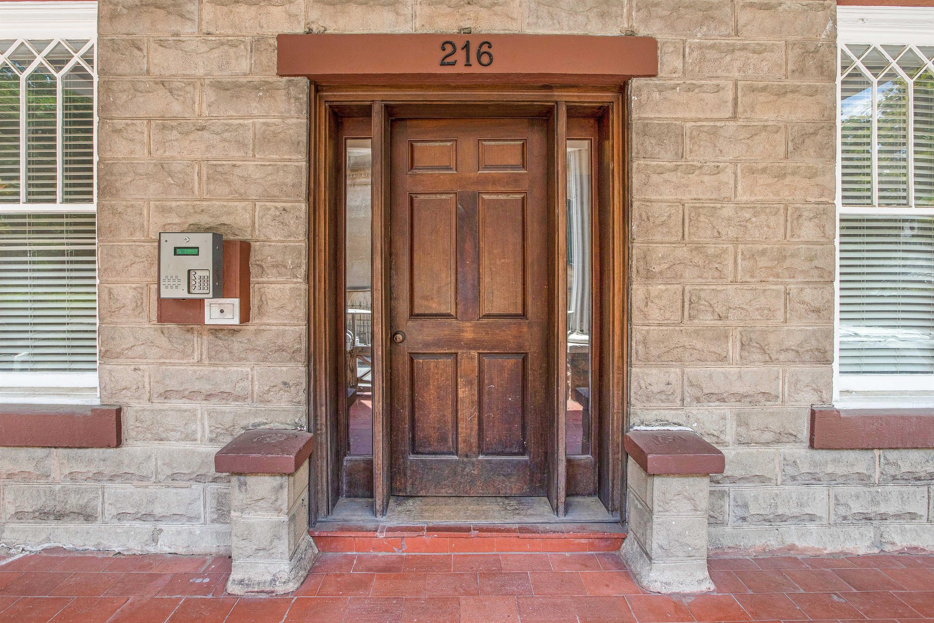 1615