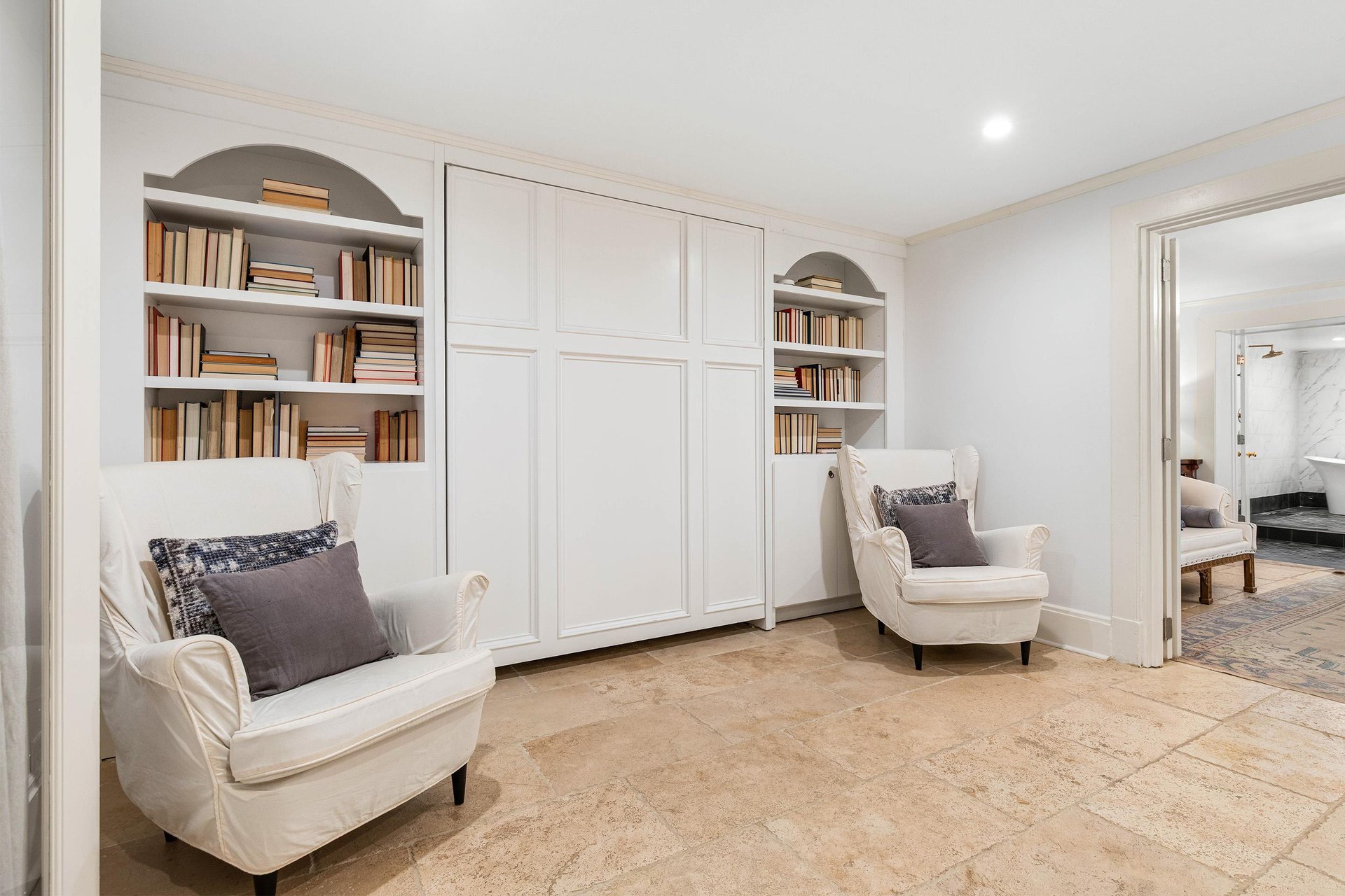 Flex Room  Queen Murphy Bed  Garden Apartment  Garden Level