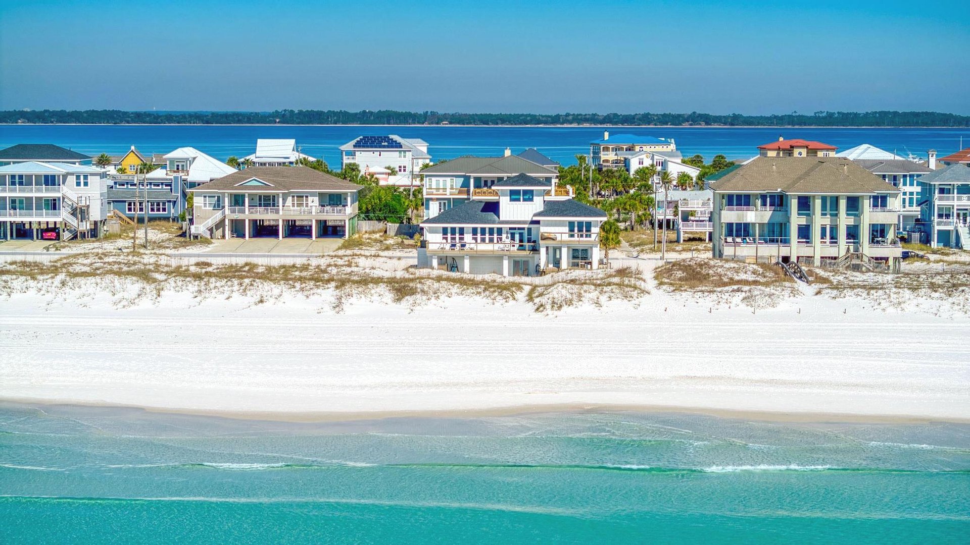 Ariola 706  Salt and Light Beach House 31
