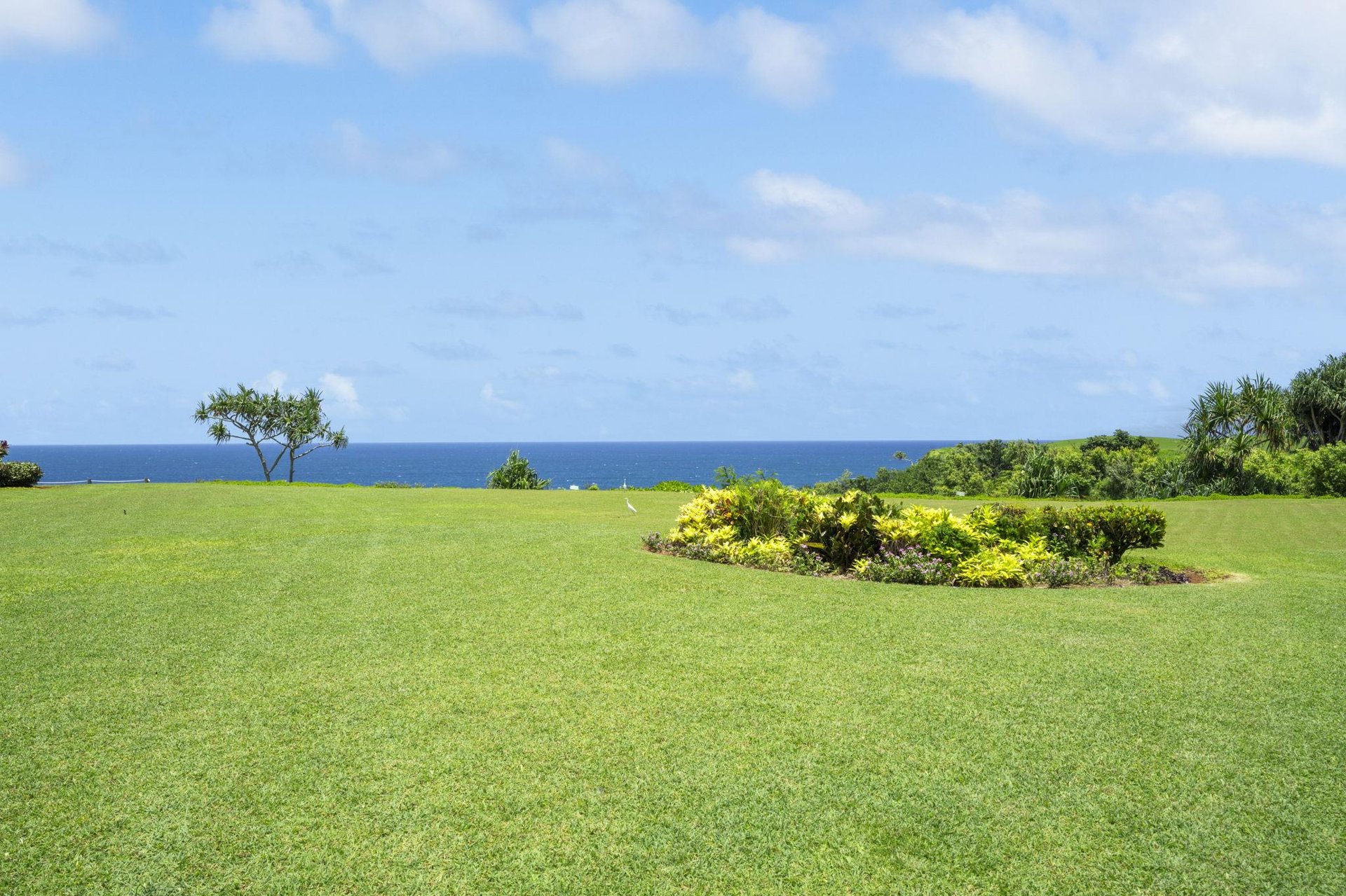 Manicured grounds to enjoy the ocean views