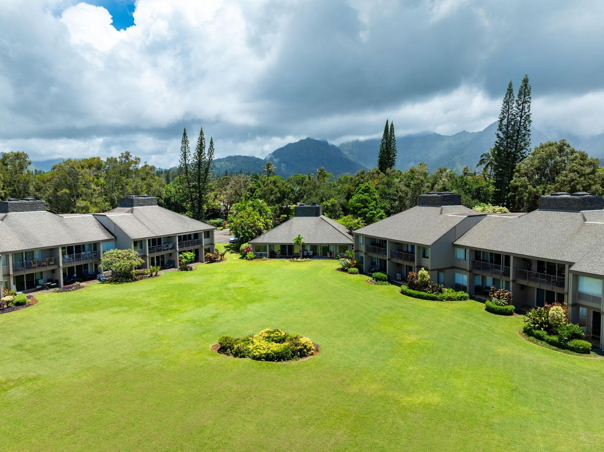 Aerial View of Pali Ke Kua 141