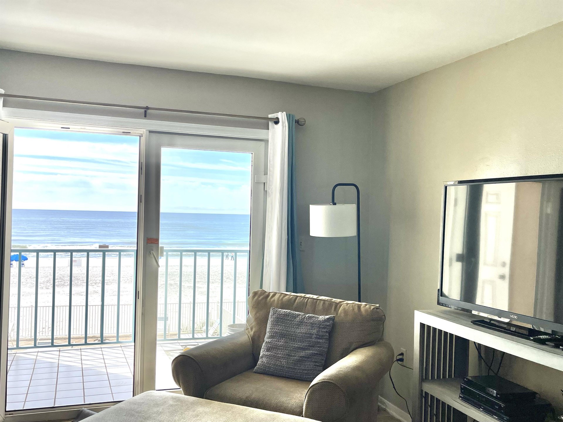 Surf Side Shores 1206 5