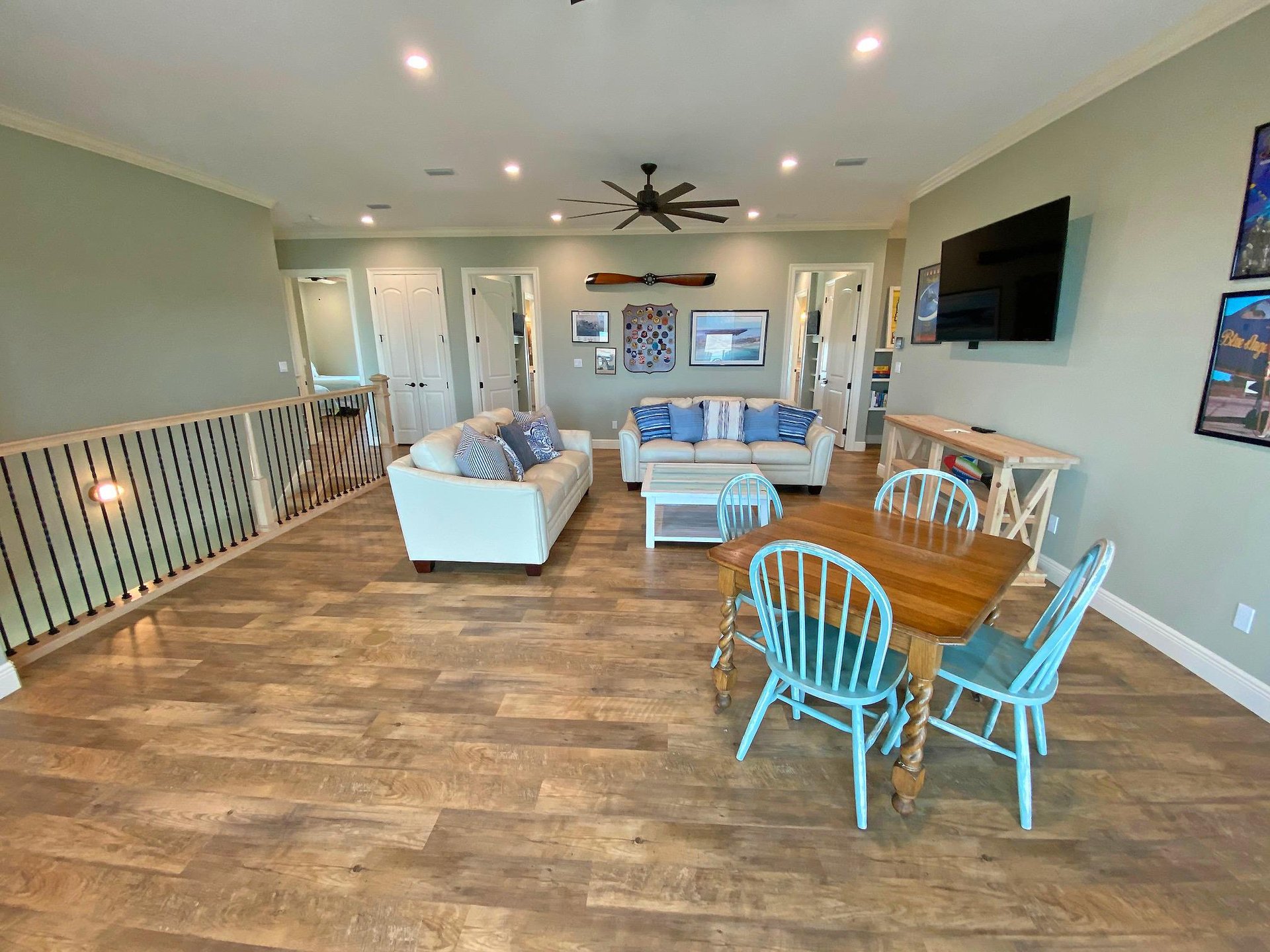 Ariola 1105  Emerald Oasis 40