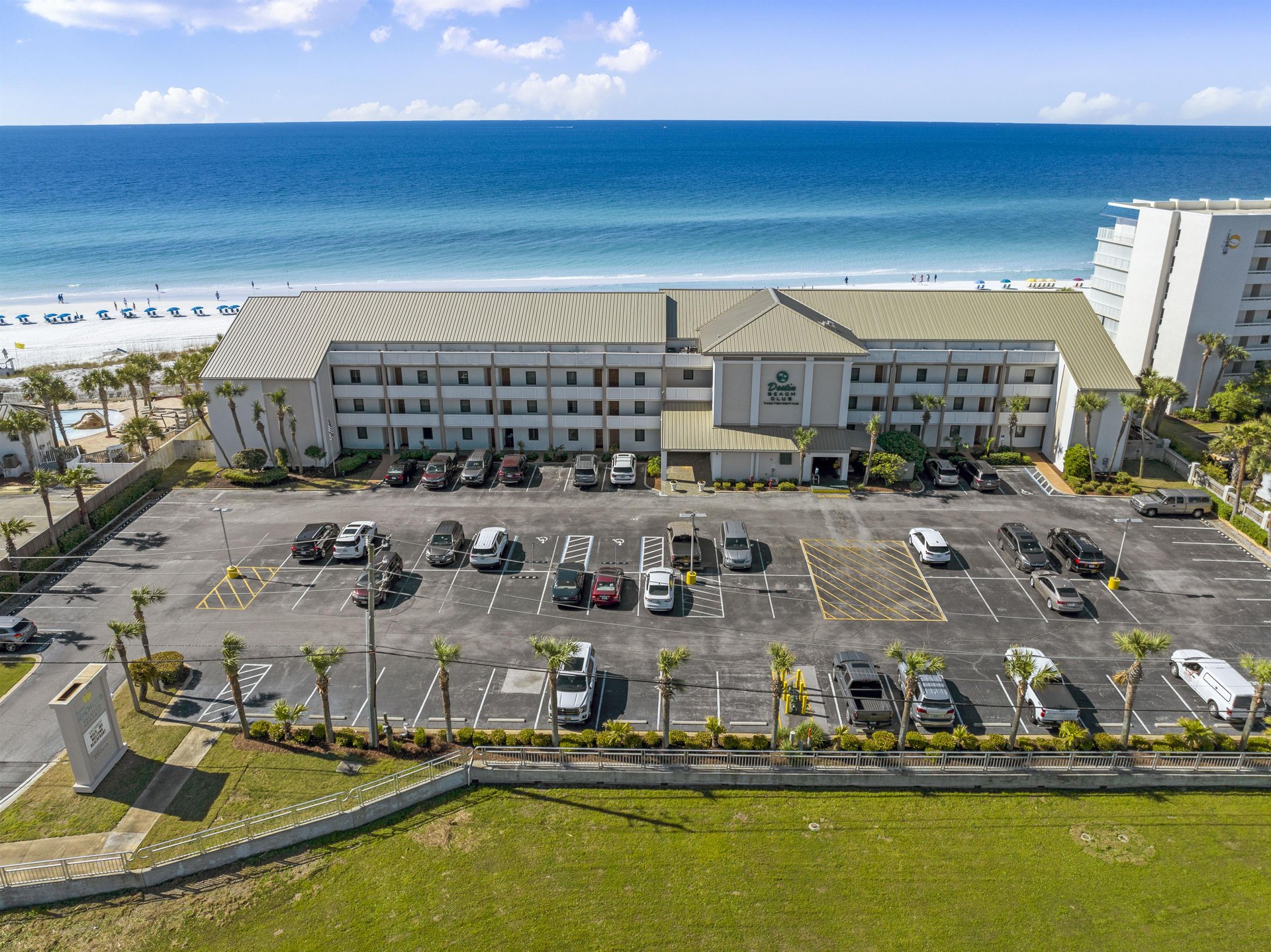 Destin Beach Club 112 32