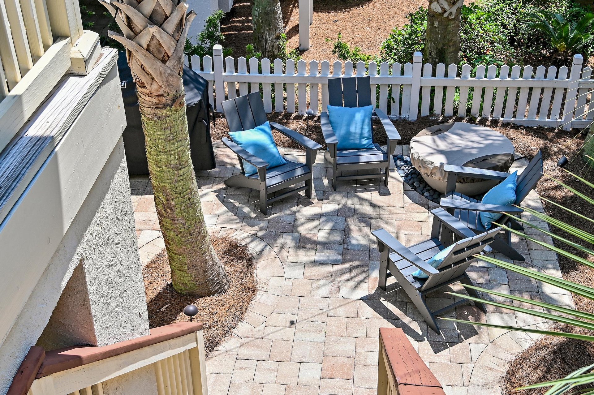 Blue Moon at Destin Pointe Resort 32