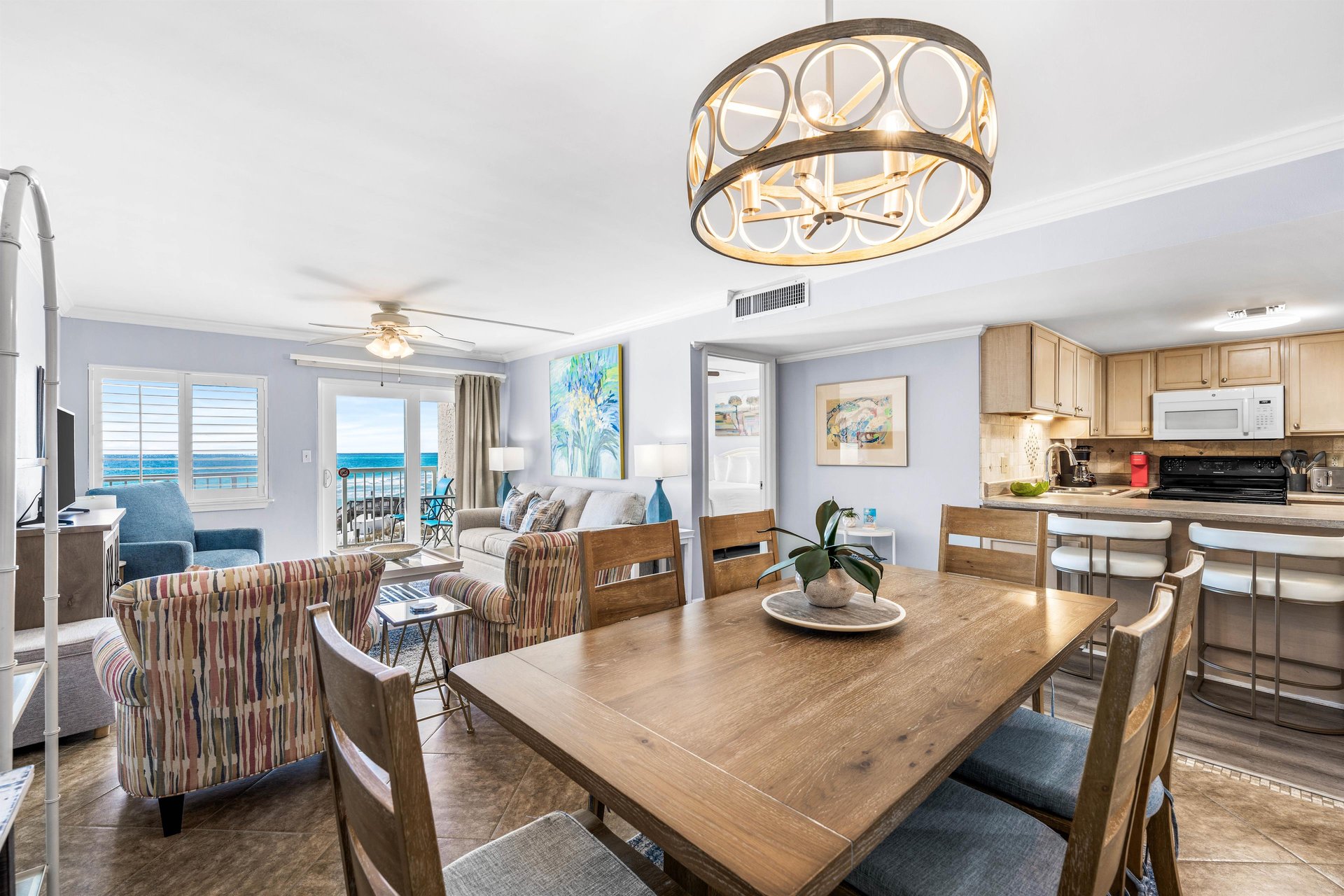 HSRC DiningLiving Area