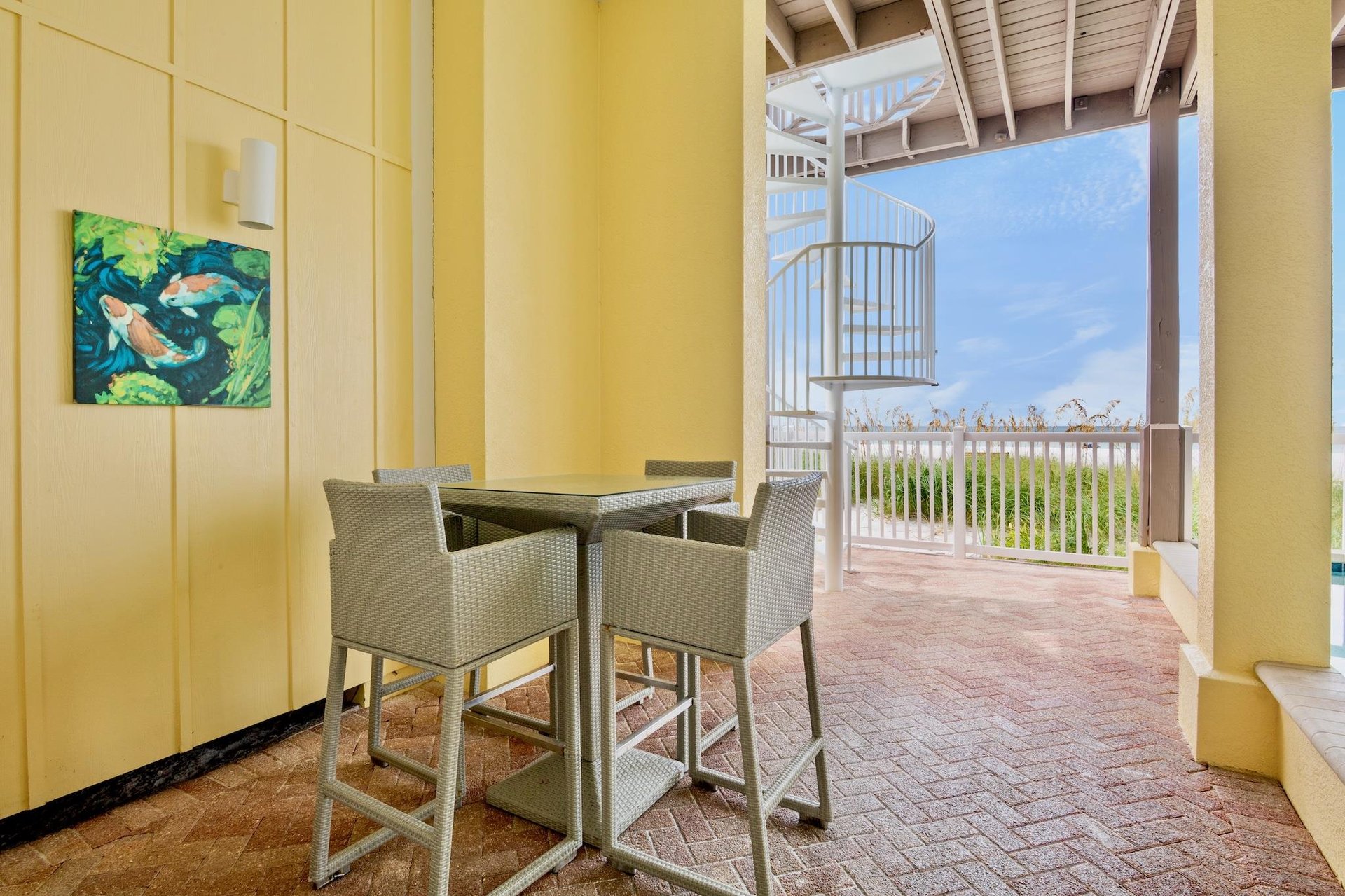 Outdoor Hightop Seating