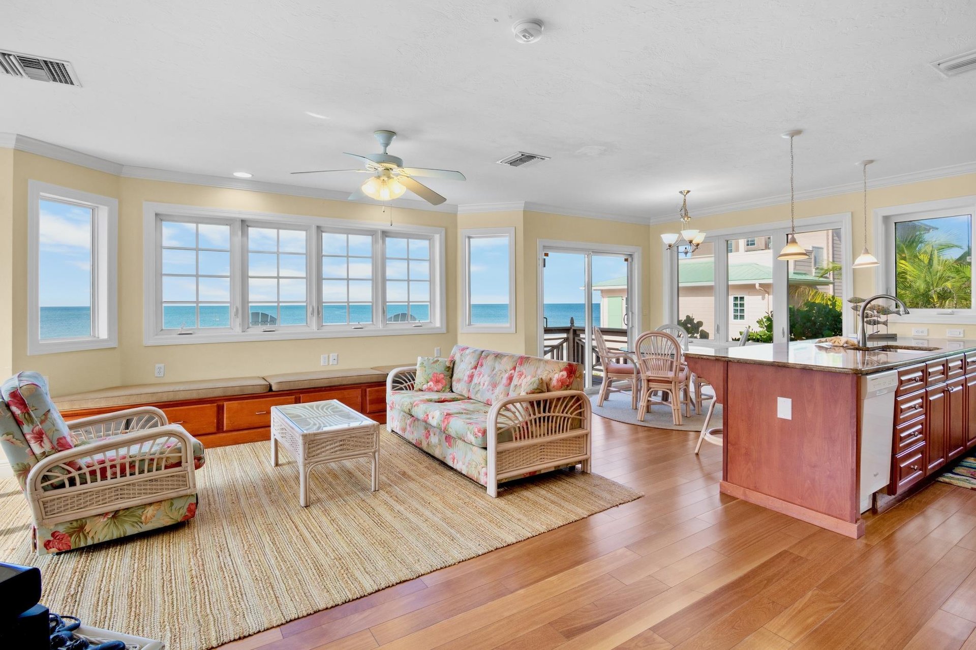 Living Area  Second Floor