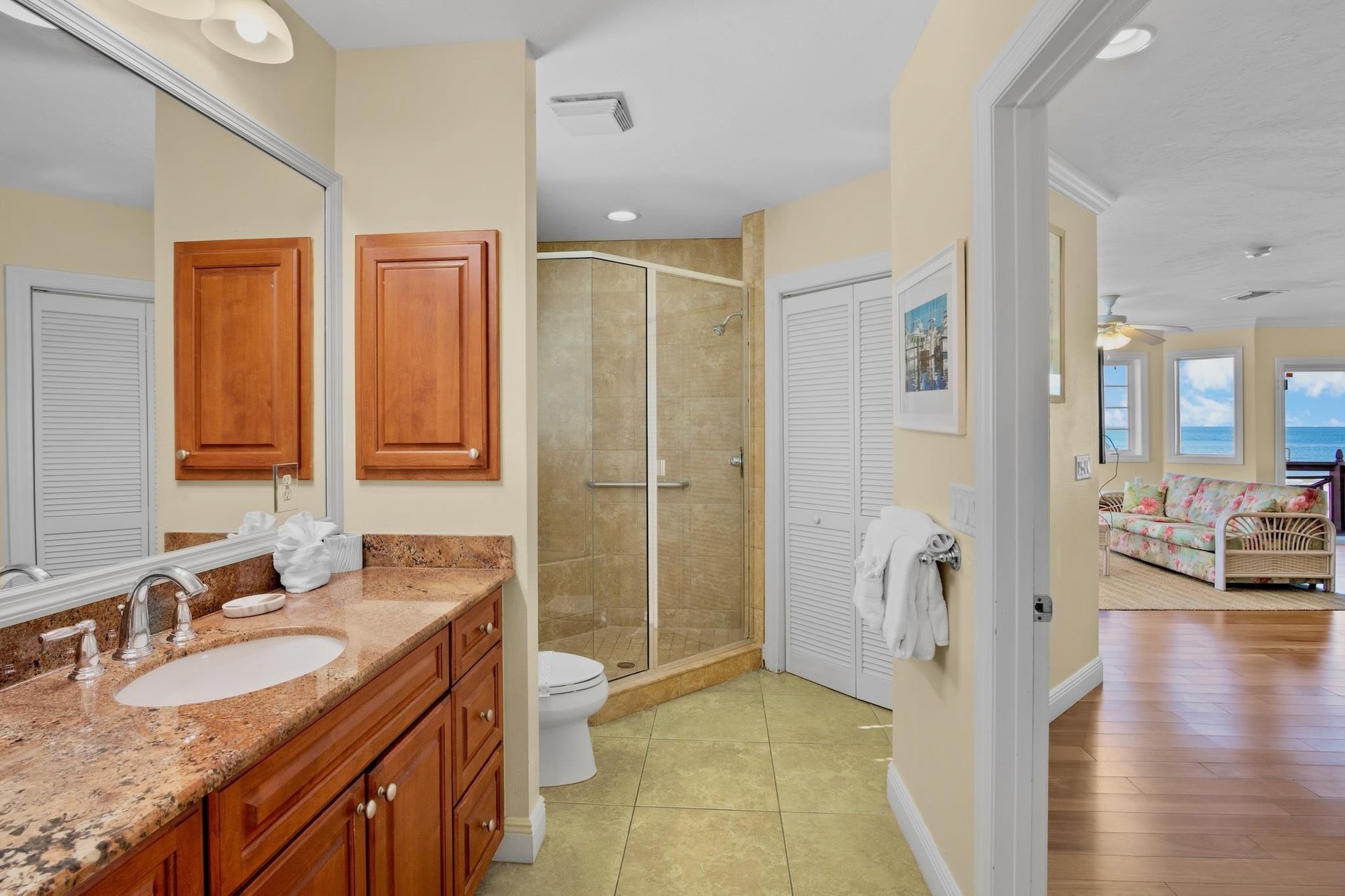 Second Bedroom Second floor Ensuite Bathroom