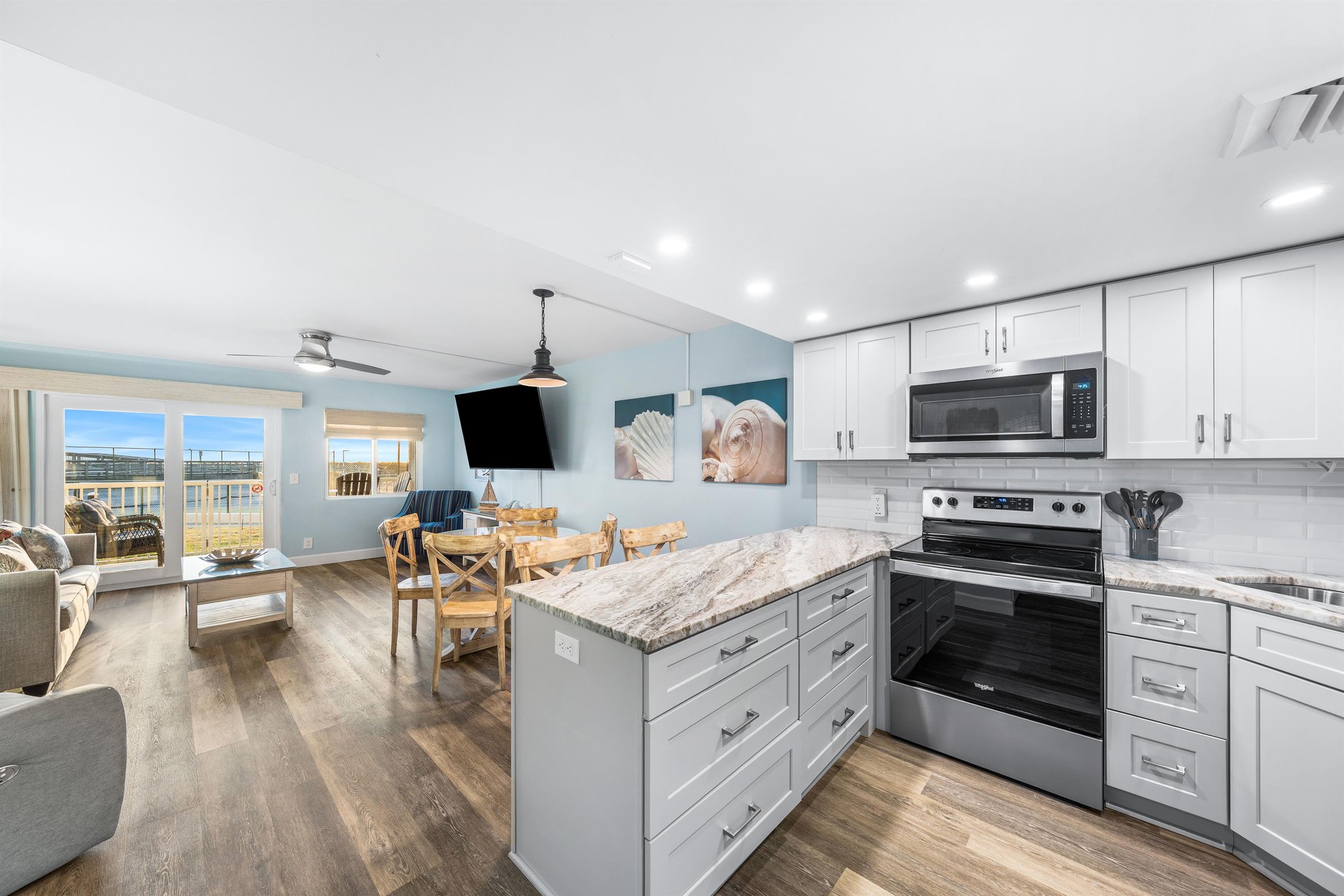 HSRC Kitchen, Dining  Living Room with Balcony Door