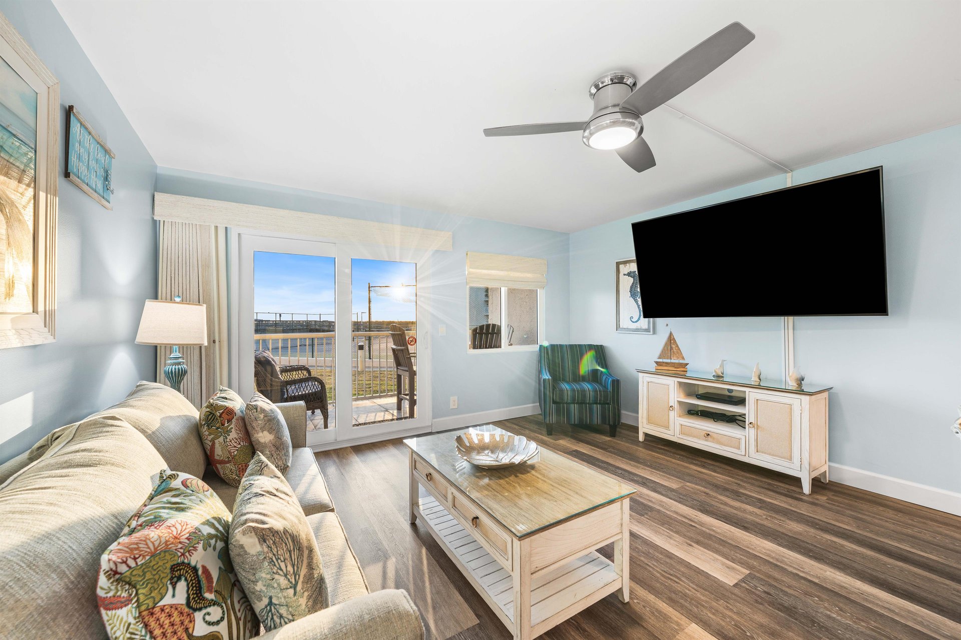 HSRC Living Room with Sleeper Sofa  75 TV