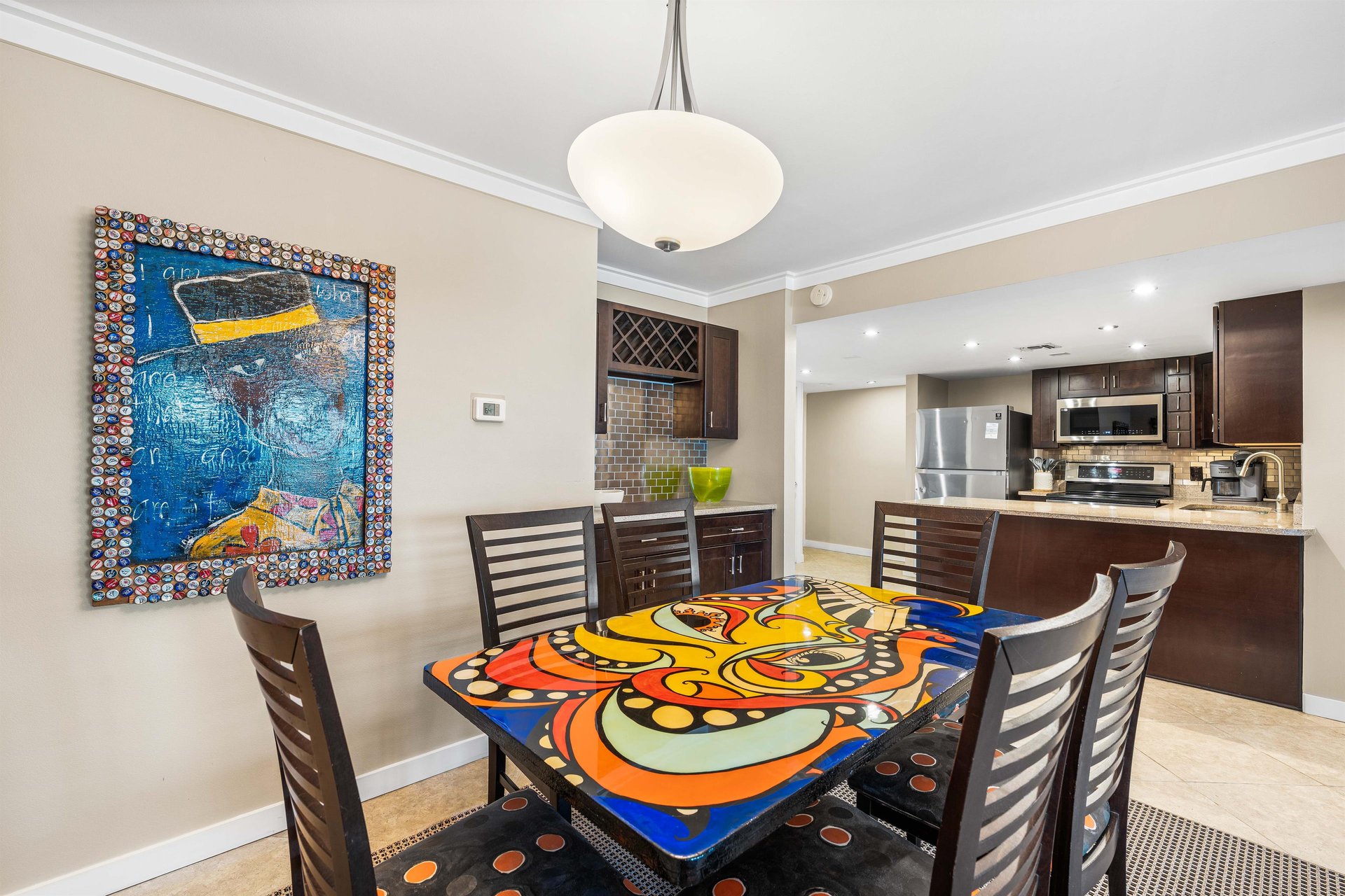 HSRC Dining Room with Seating for Six