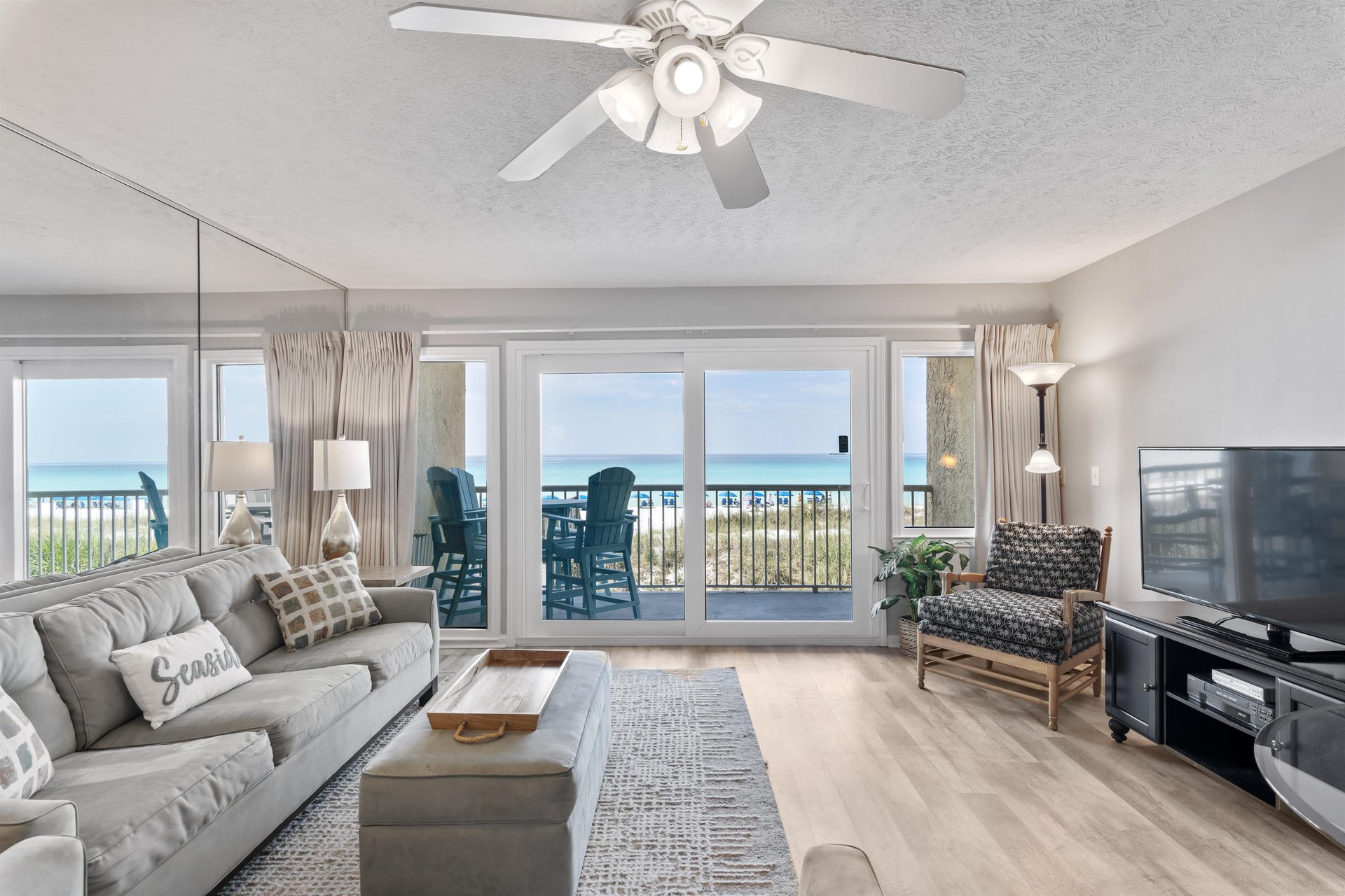 Destin Seafarer 107 1
