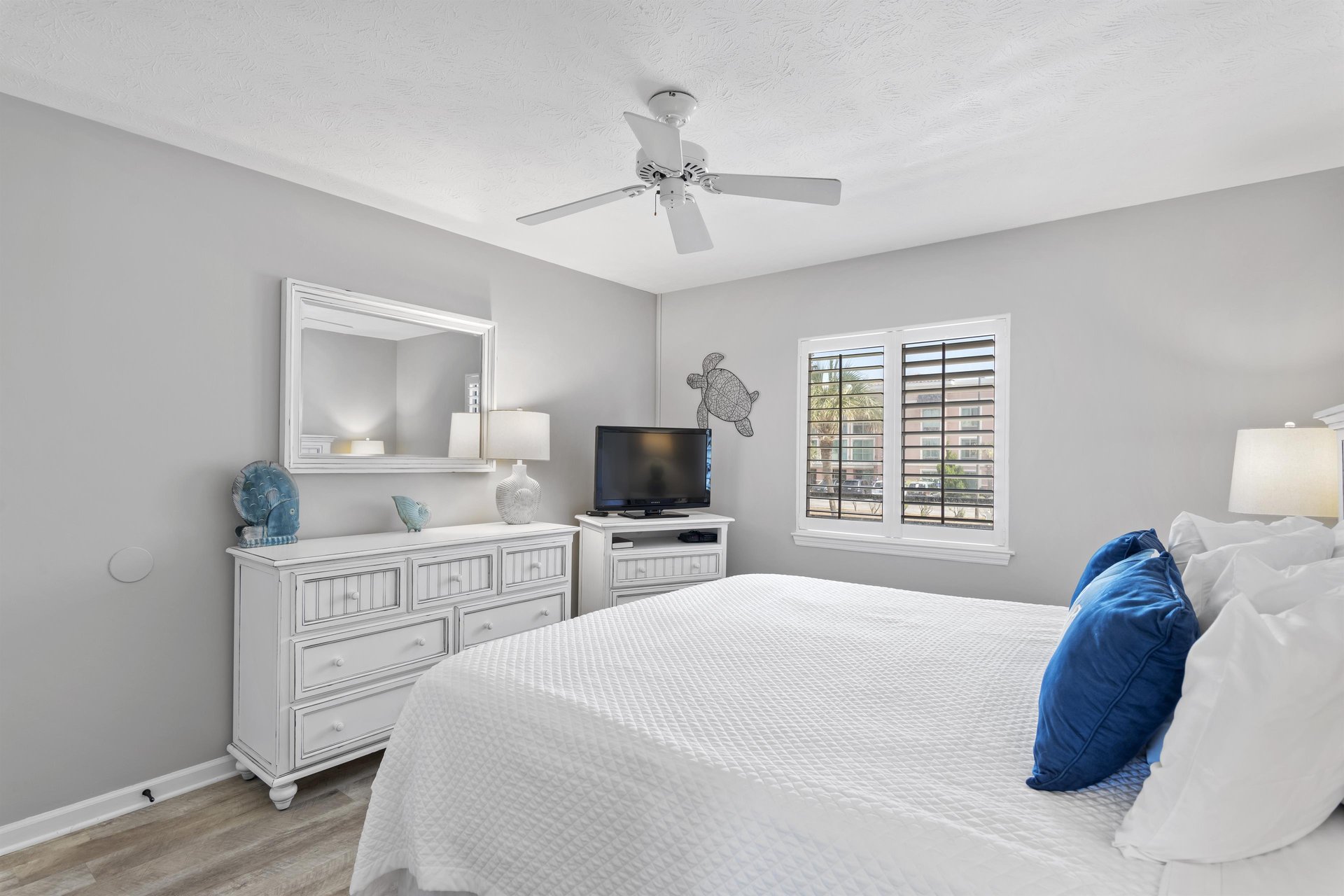 Destin Seafarer 107 11