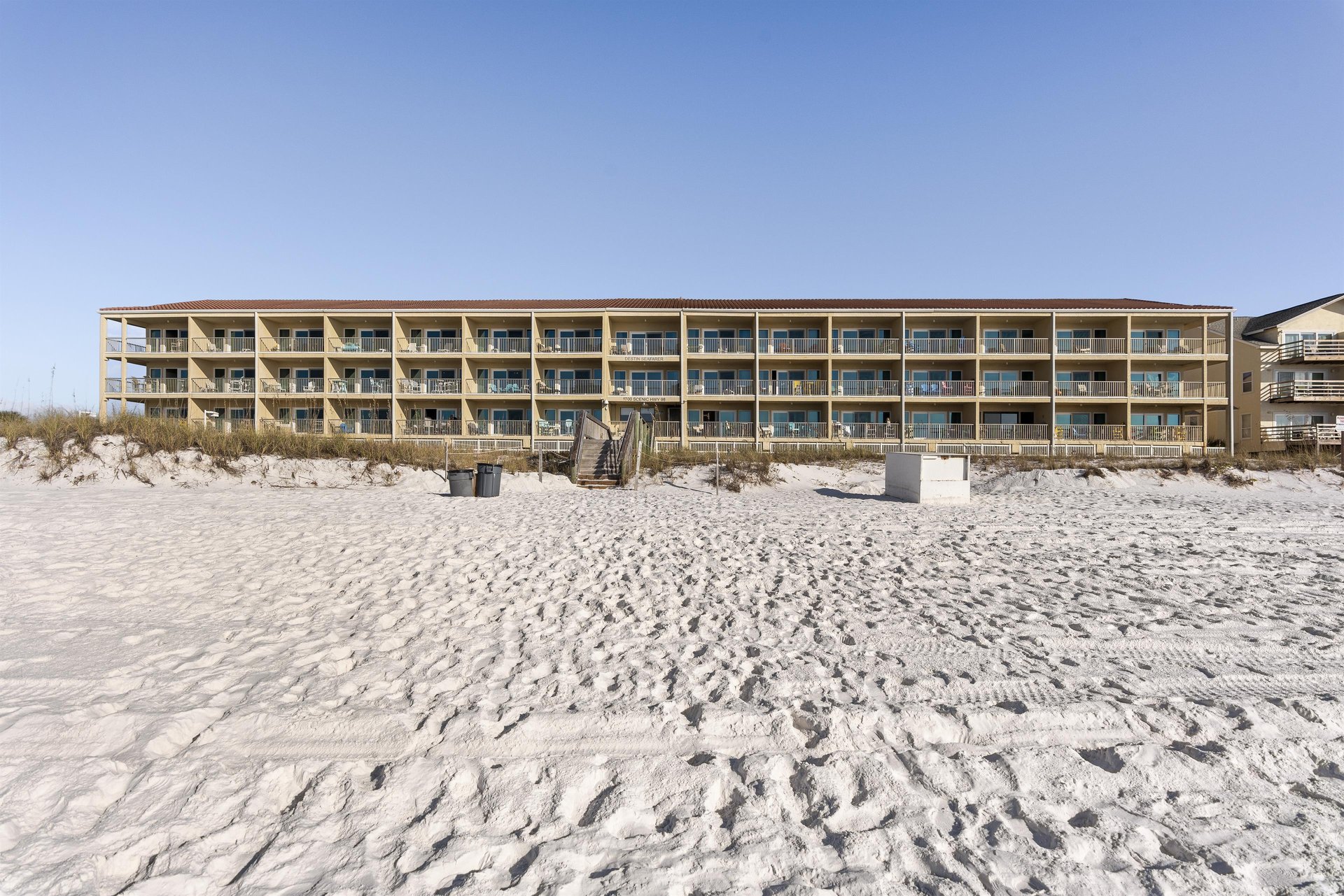 Destin Seafarer 107 26