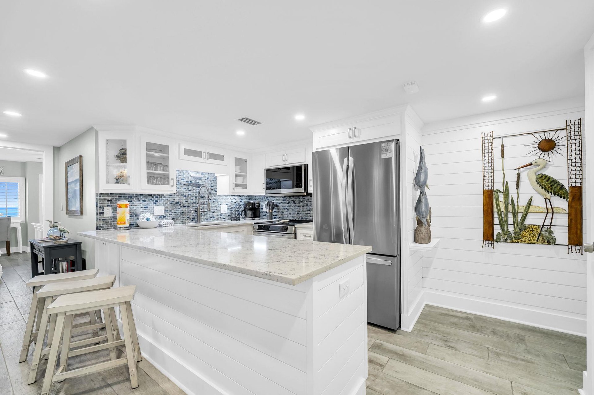 HSRC KitchenBreakfast Bar Seating For Three