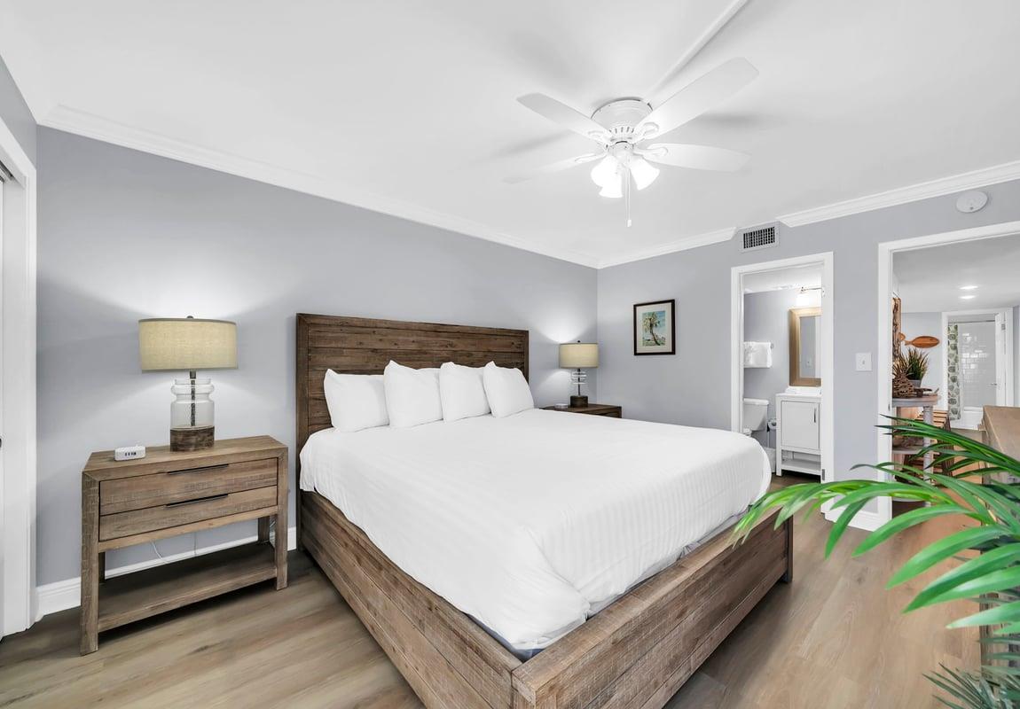 HSRC Master Bedroom with EnSuite Bathroom
