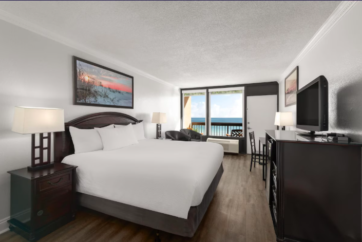 Room at Wyndham Garden in Fort Walton Beach, Florida