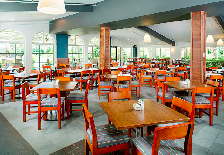 Dining room at Four Points by Sheraton at Fort Walton Beach, Florida