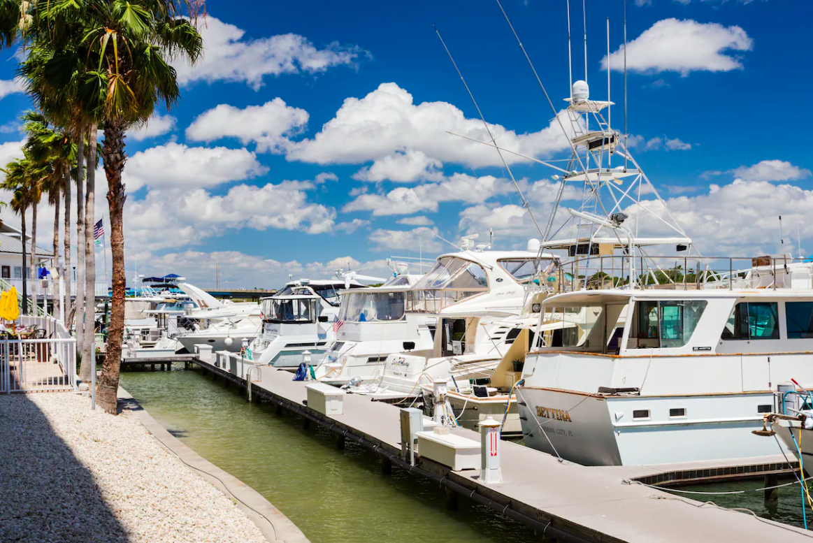 Holiday Inn Hotel  Suites Harbourside in Clearwater Beach, Florida