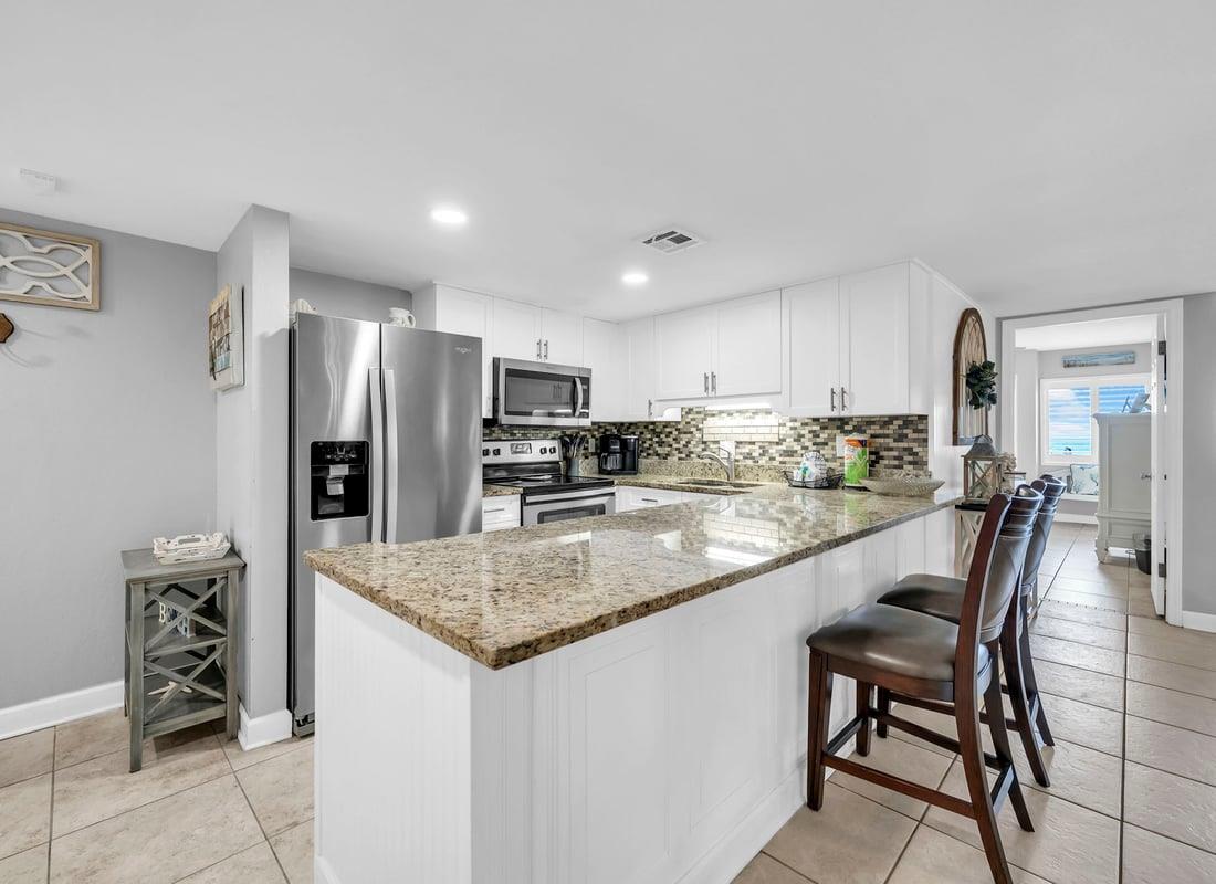 HSRC KitchenBreakfast Bar with Seating for Two
