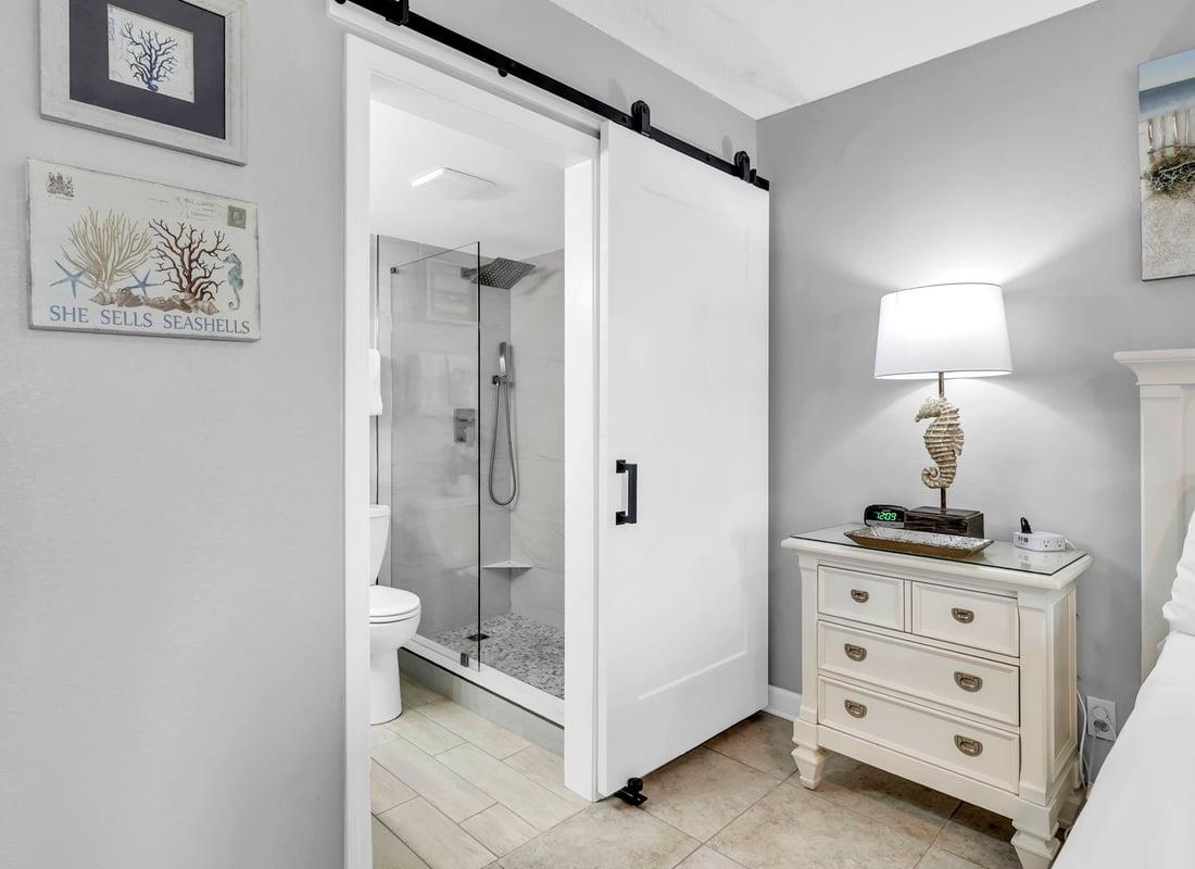 HSRC Master Bathroom with WalkIn Shower