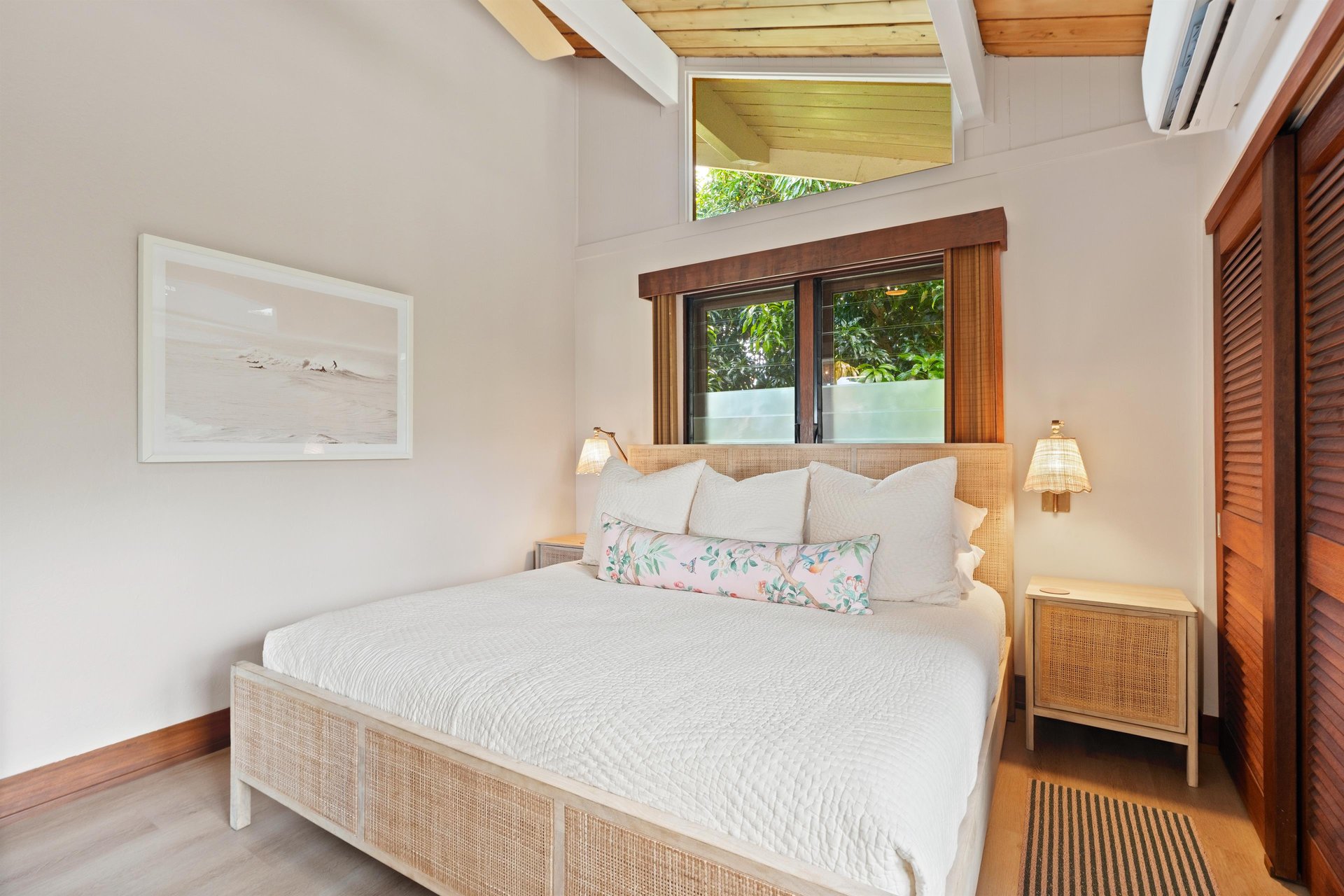 Master with en suite bathroom