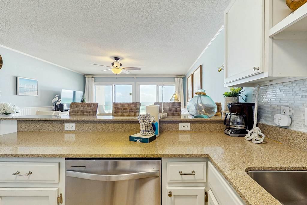 1418436