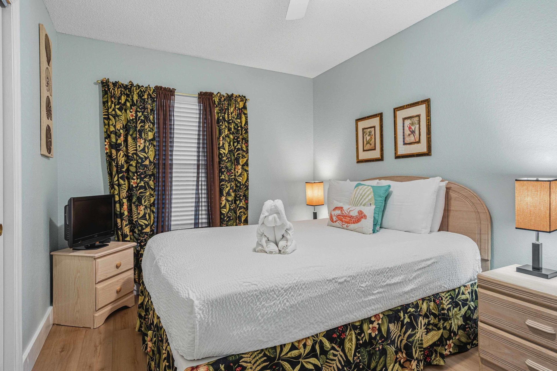 1469784
