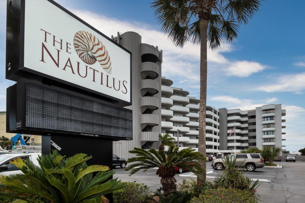 Nautilus Unit 2710 37