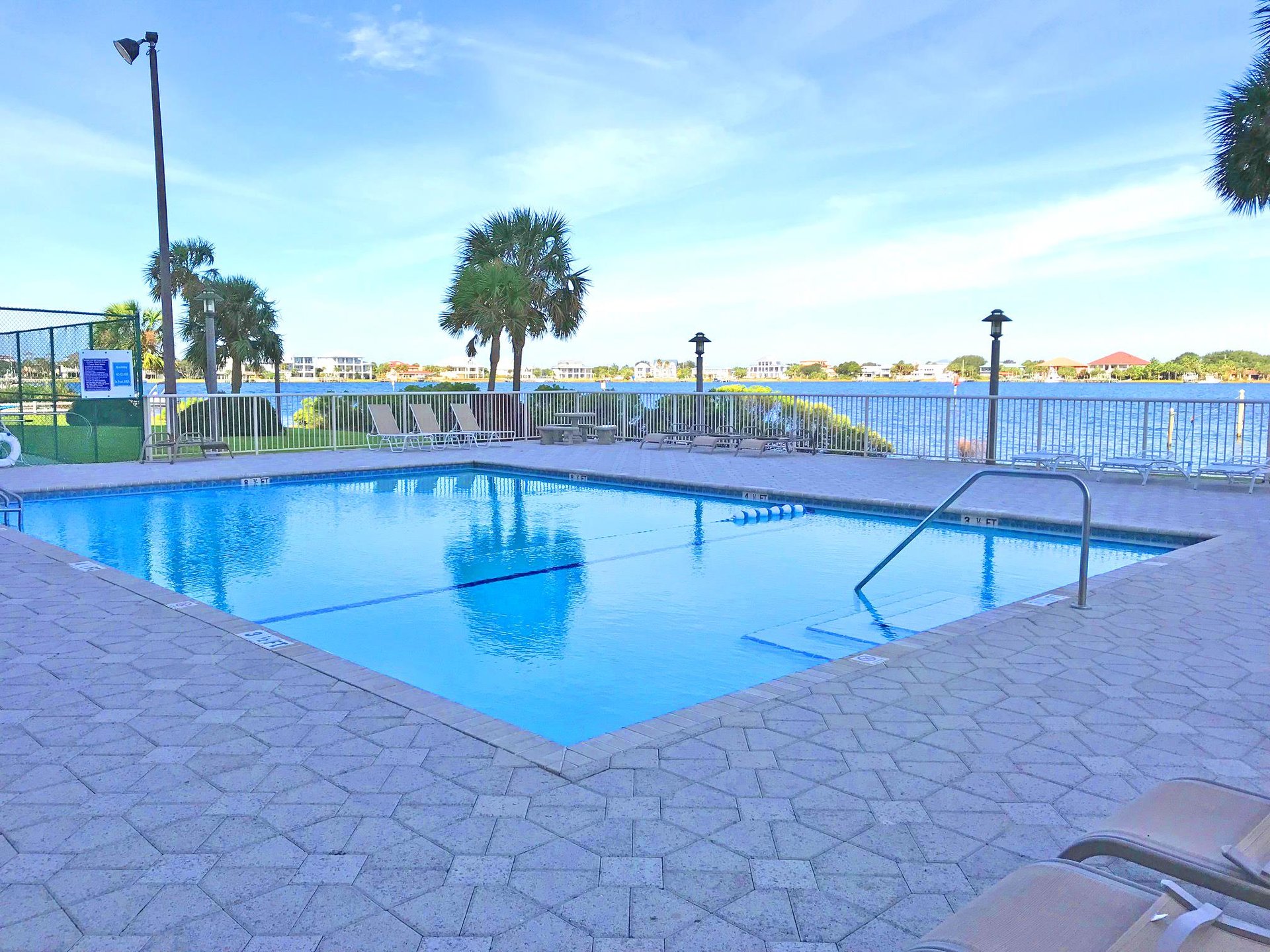Sabine Yacht and Racquet Club 9D 24