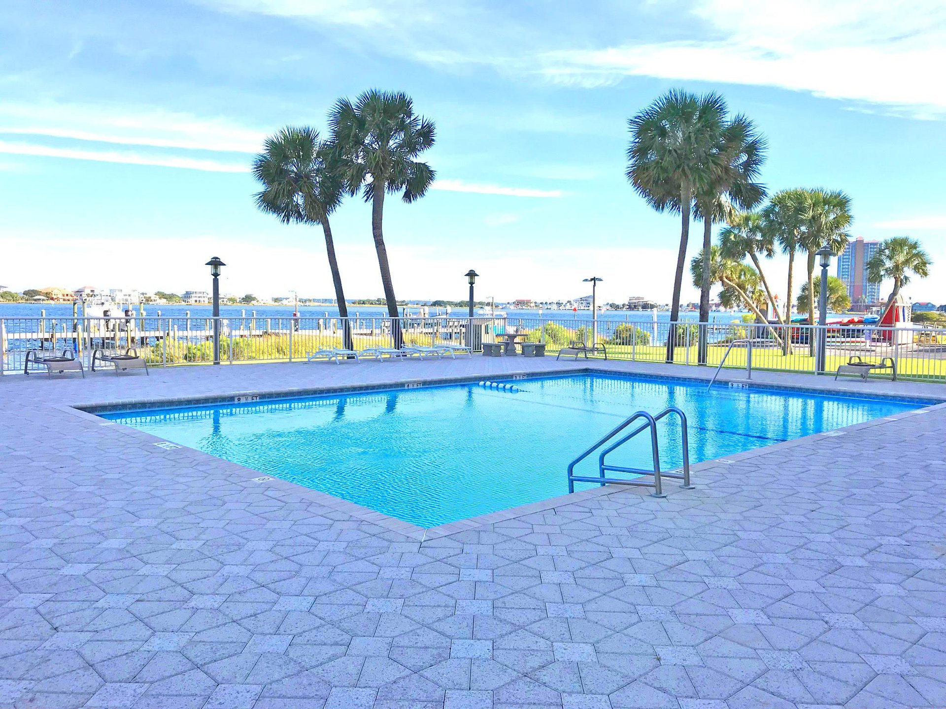 Sabine Yacht and Racquet Club 9D 25