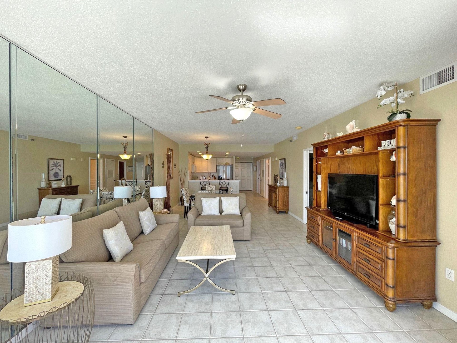 Emerald Isle 502 12