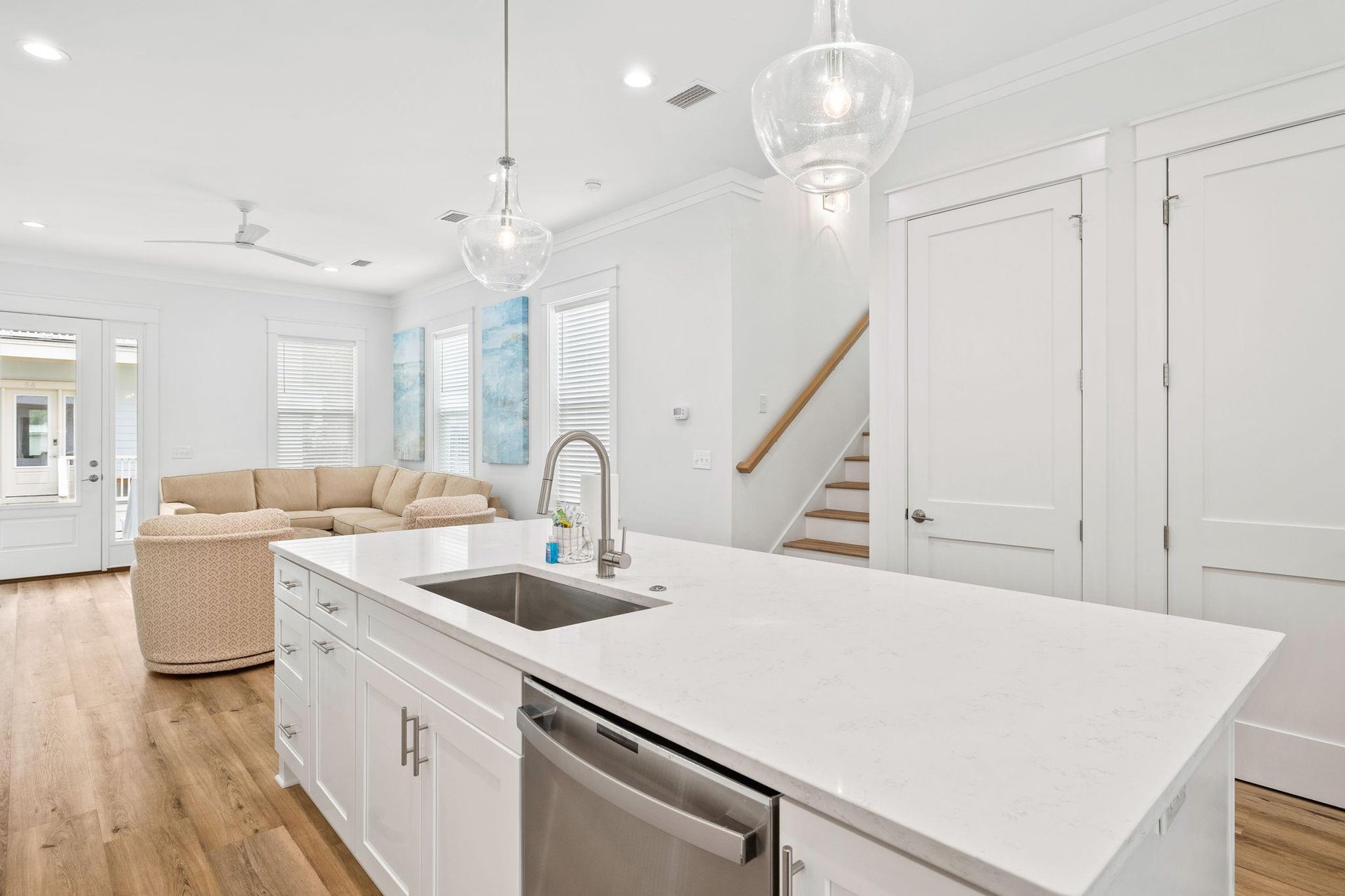 Coastal Pearl 11