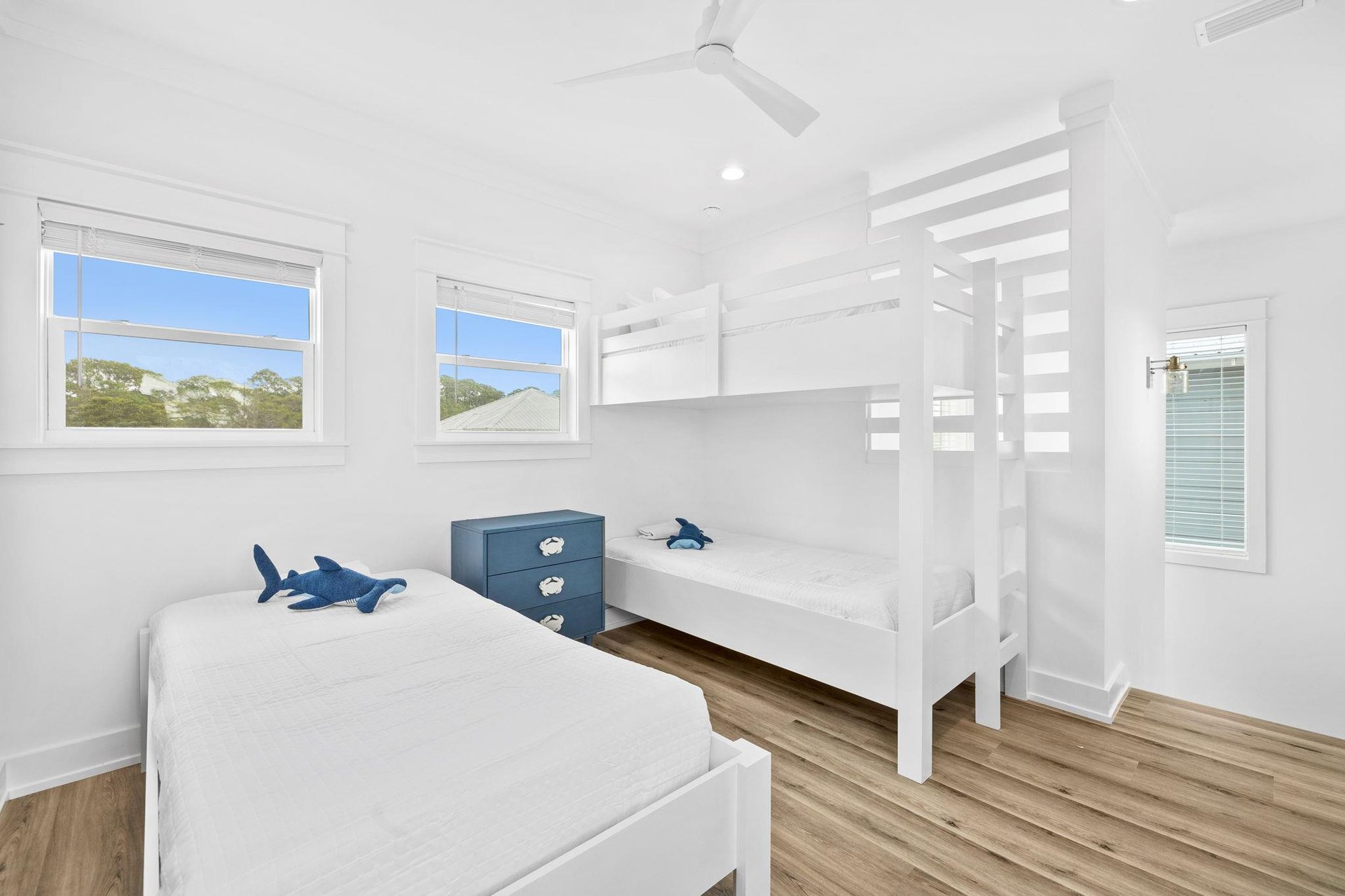 Coastal Pearl 29