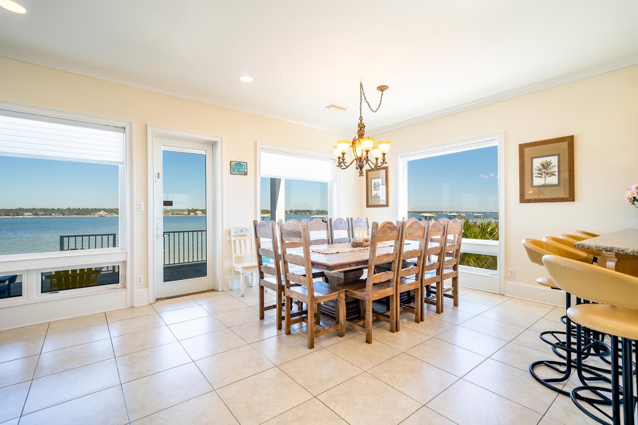 Gulf Horizons 8