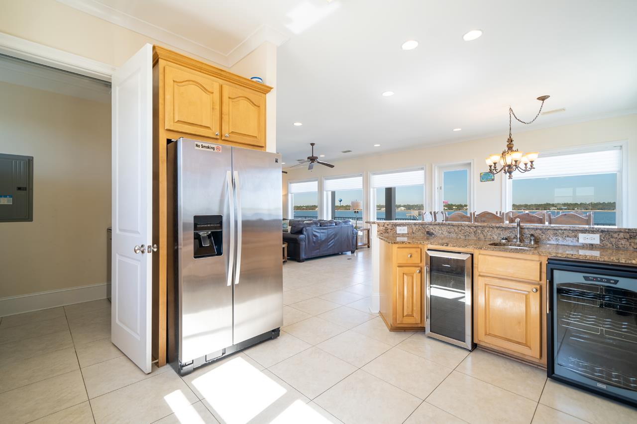 Gulf Horizons 11
