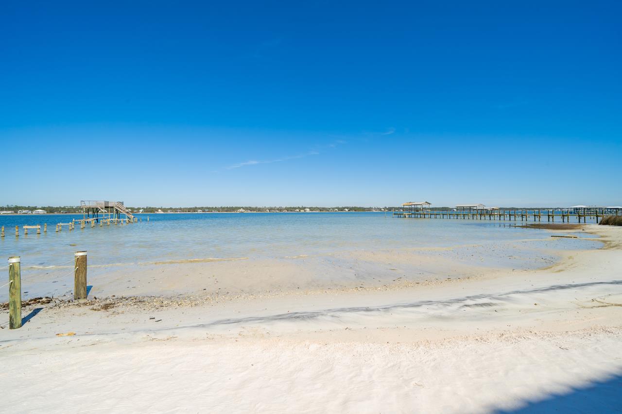 Gulf Horizons 43