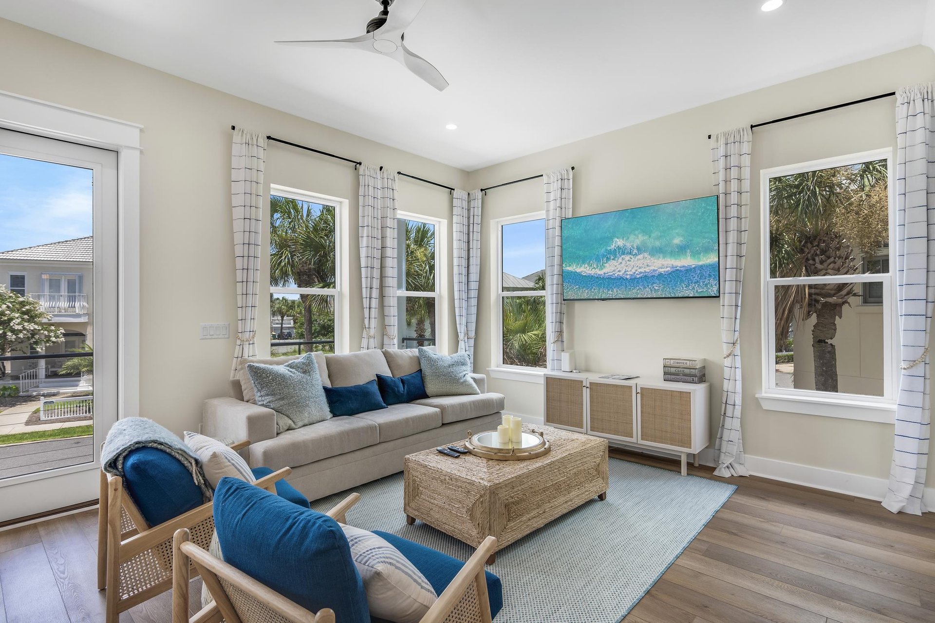 Beach Paradise Manor at Destin Pointe Resort 5