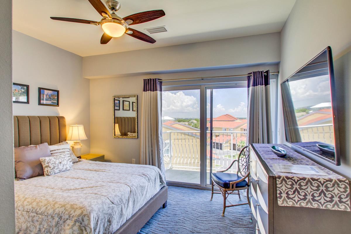 Regency Cabanas B6 29