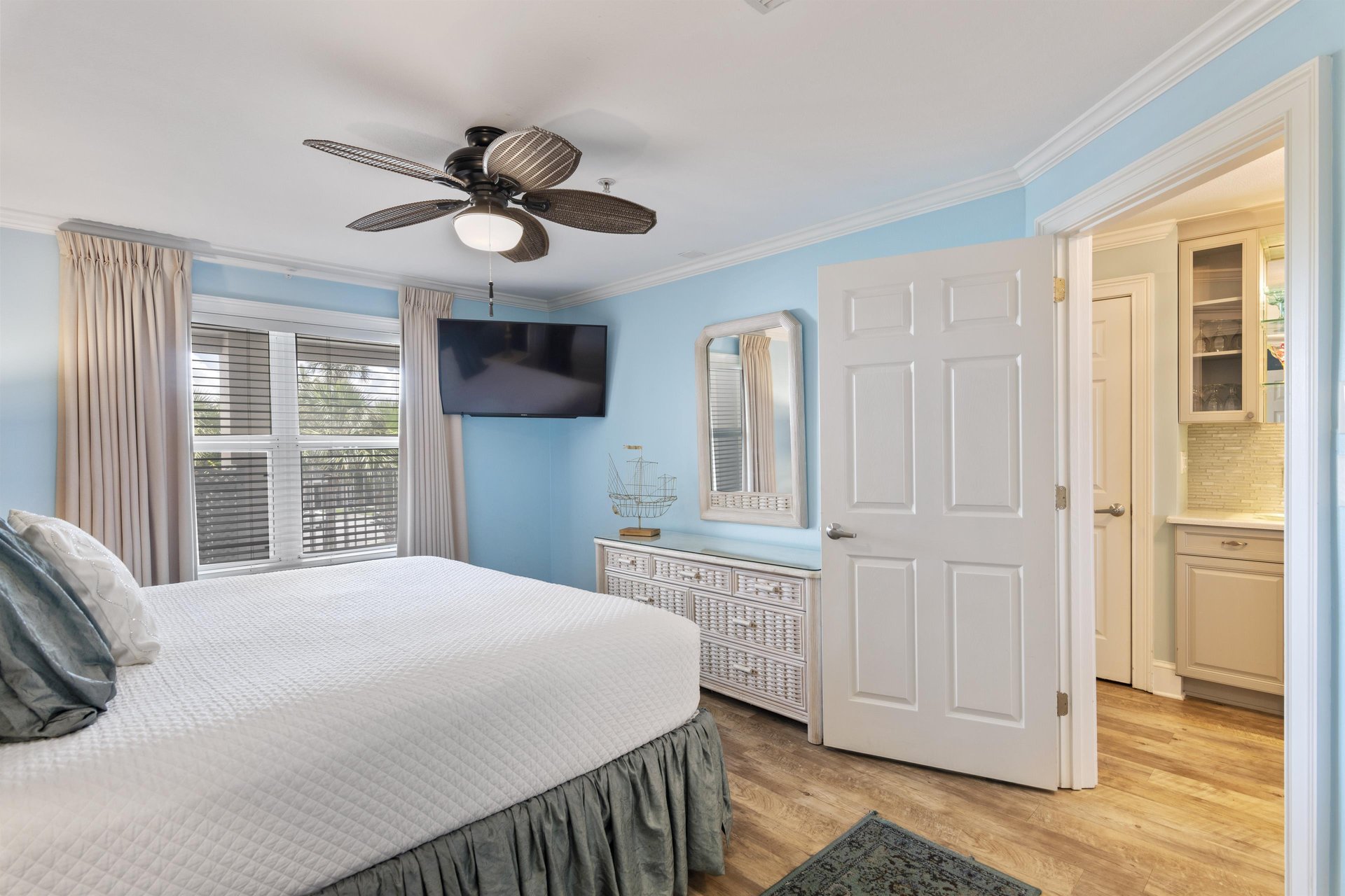 Crystal Dunes 305 14