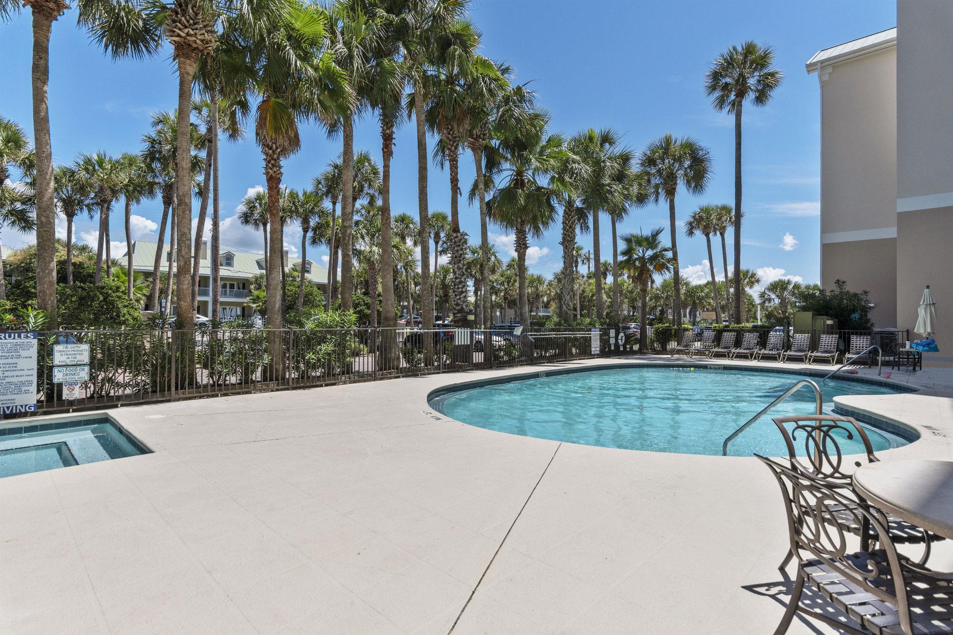 Crystal Dunes 305 32