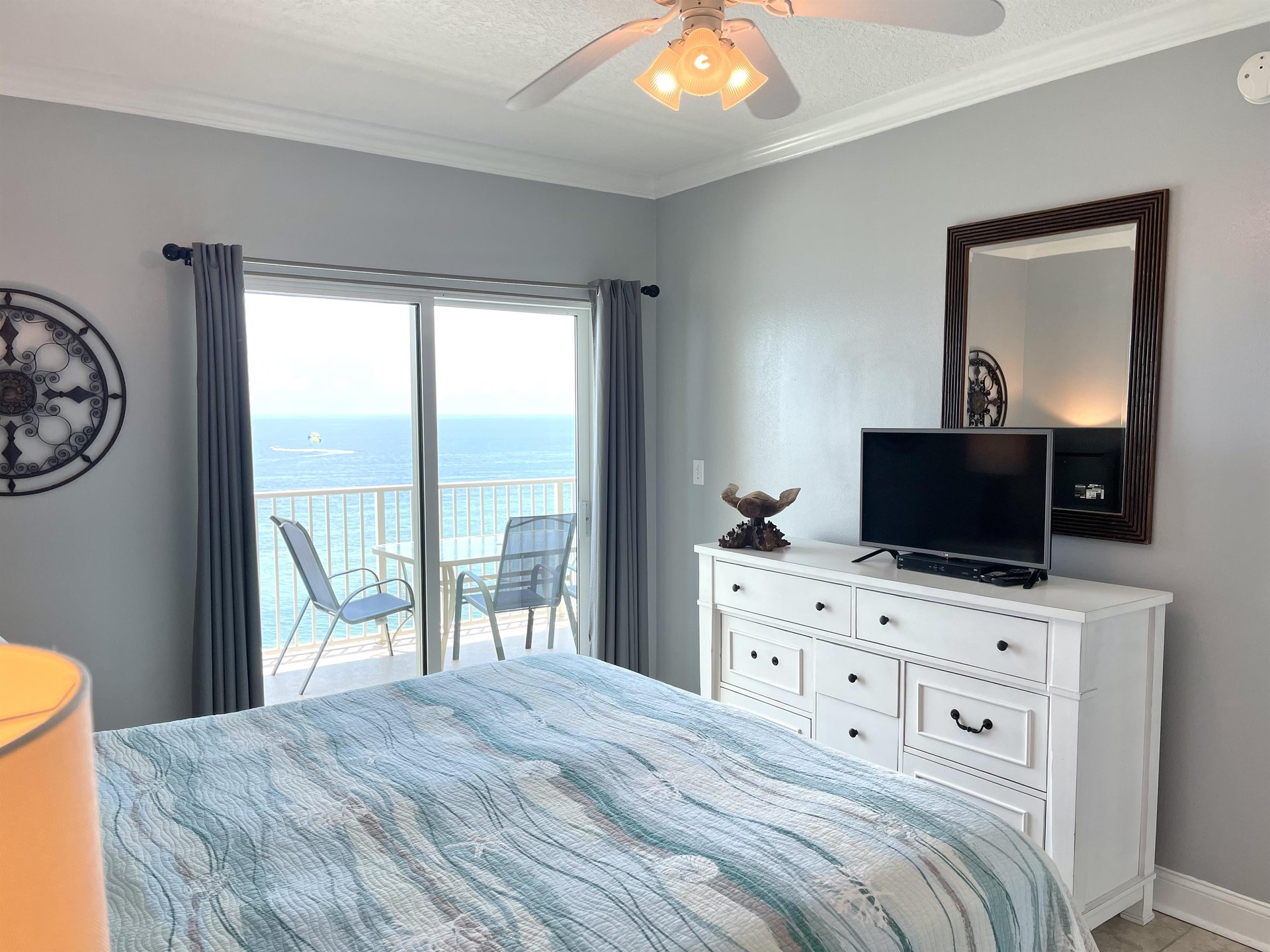 Crystal Shores 1003 11